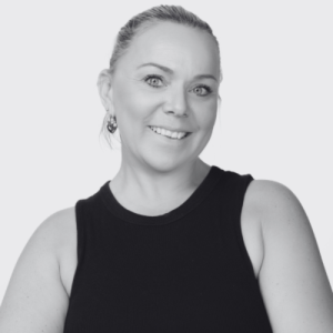 VIcki Carolan